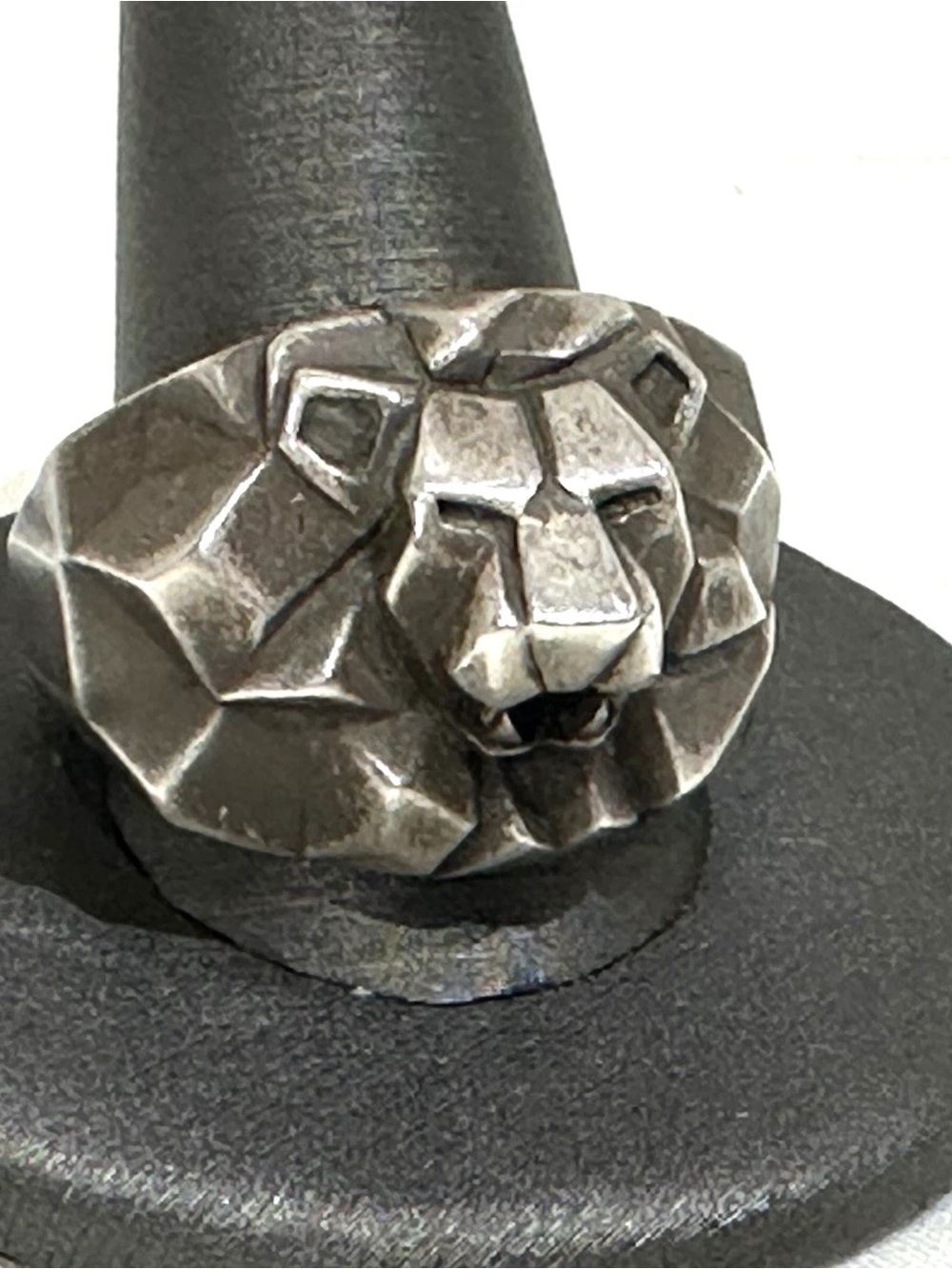 John Hardy Silver Men's Lion Head Ring - Size 10